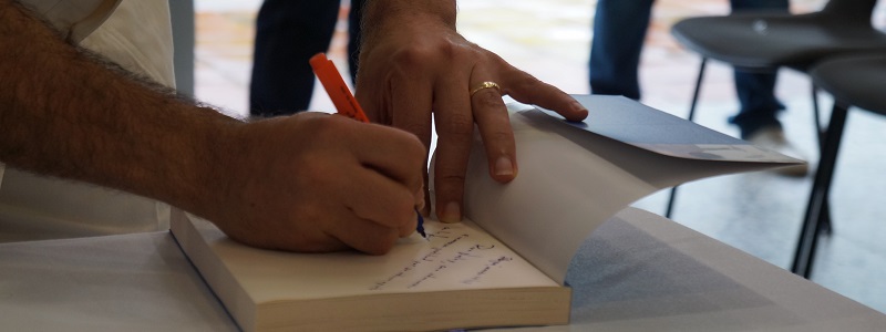 Presentación del libro de Alfonso Reyes Alvarado